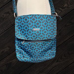 Baggallini Crossbody Hipster Teal Mosaic Lattice Print Adjustable Strap 11x11